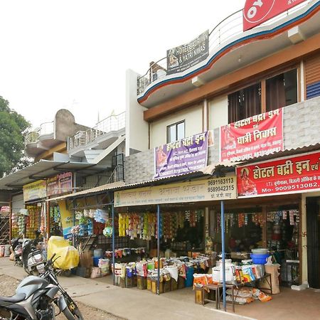 Oyo Hotel Badri Inn & Yatri Niwas Jabalpur Eksteriør bilde