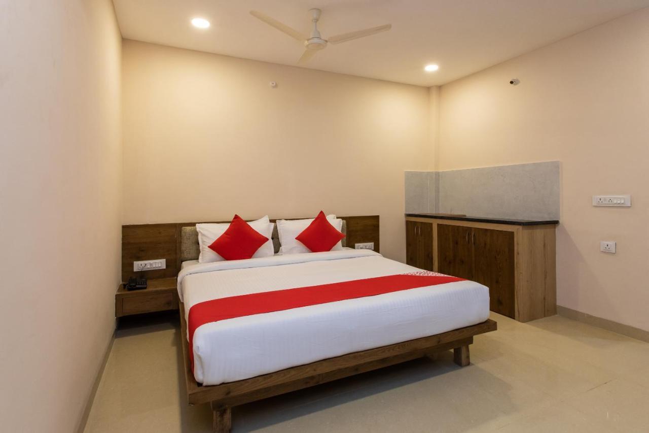 Oyo Hotel Badri Inn & Yatri Niwas Jabalpur Eksteriør bilde